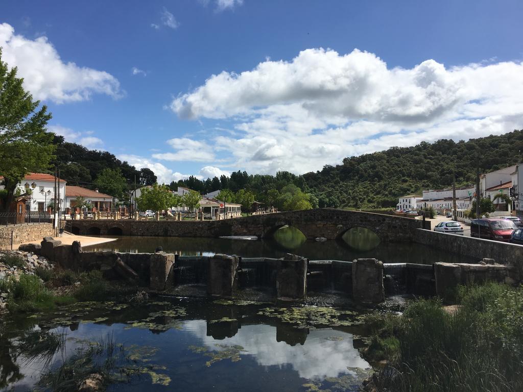 Casa Rural Nacimiento Del Hueznar - Tomillo 17 Pension San Nicolás del Puerto Buitenkant foto